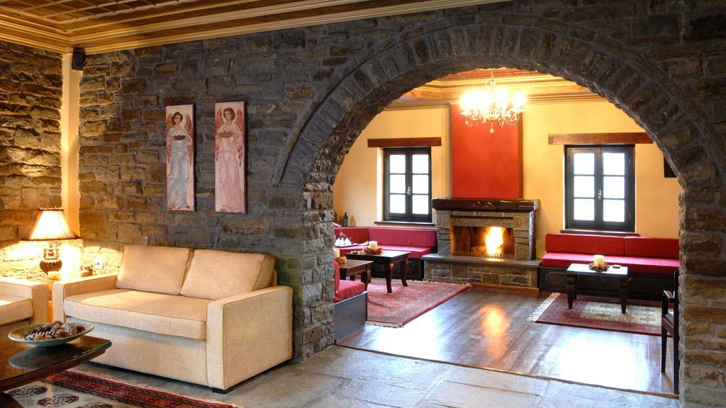 Adrasteia Guesthouse Negades Exterior foto